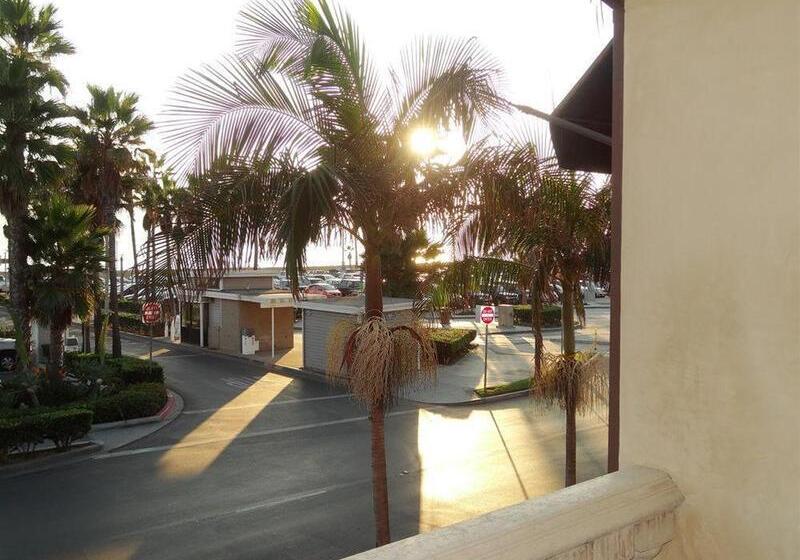 فندق Balboa Inn, On The Beach At Newport
