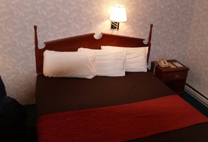 בית מלון כפרי Bangor Inn & Suites