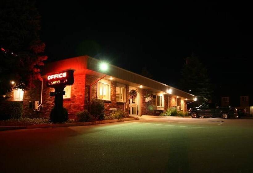فندق Bangor Inn & Suites