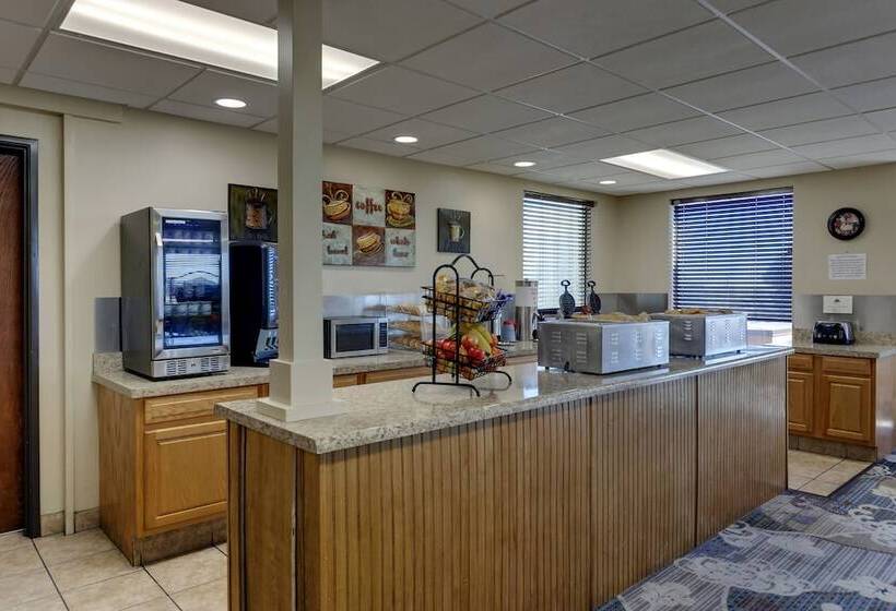 فندق Spark By Hilton Branson Meadows