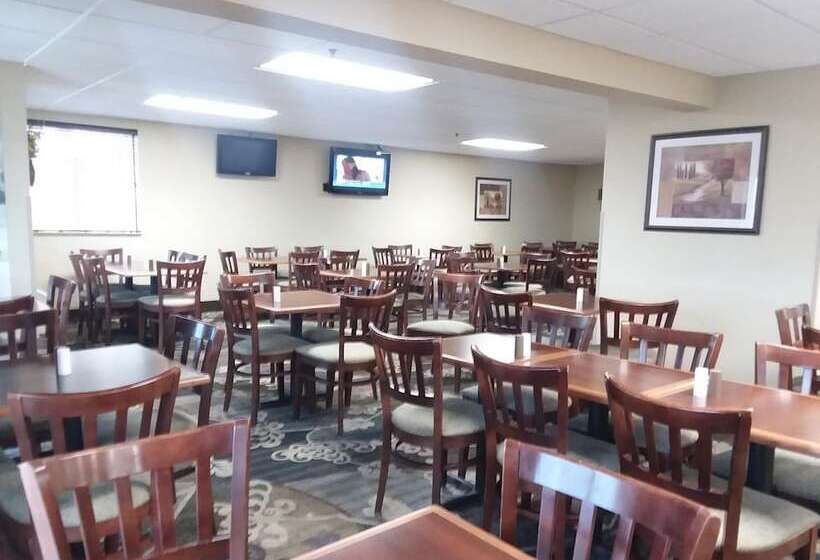 فندق Spark By Hilton Branson Meadows