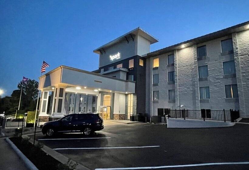 فندق Spark By Hilton Branson Meadows