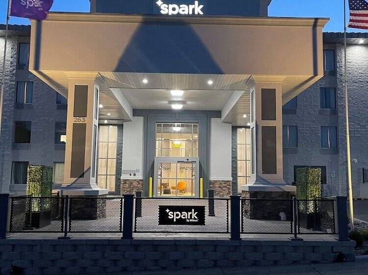 فندق Spark By Hilton Branson Meadows
