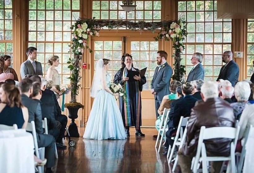 ホテル 1905 Basin Park