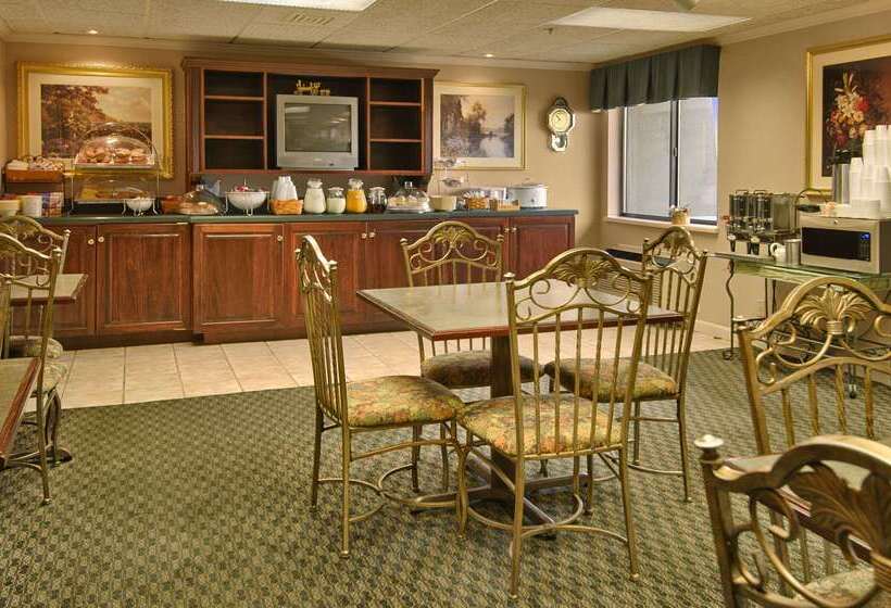 فندق Baymont By Wyndham Corydon