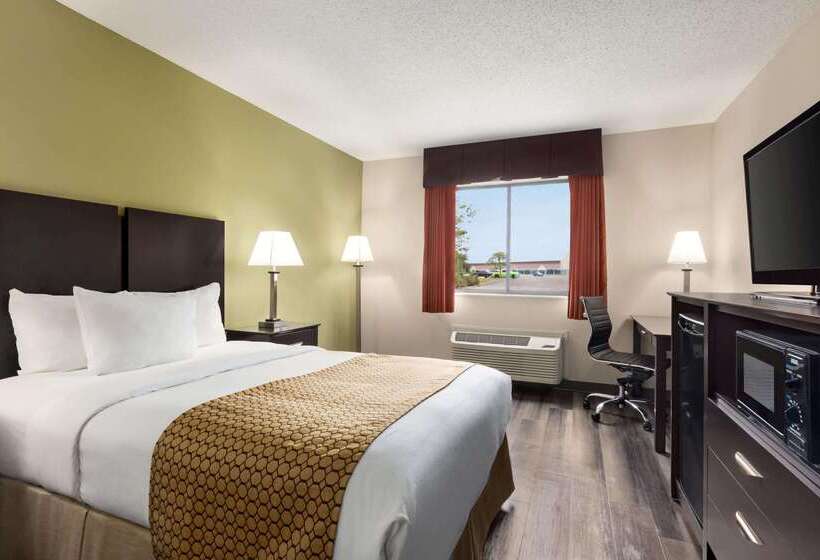 فندق Baymont By Wyndham Monroe