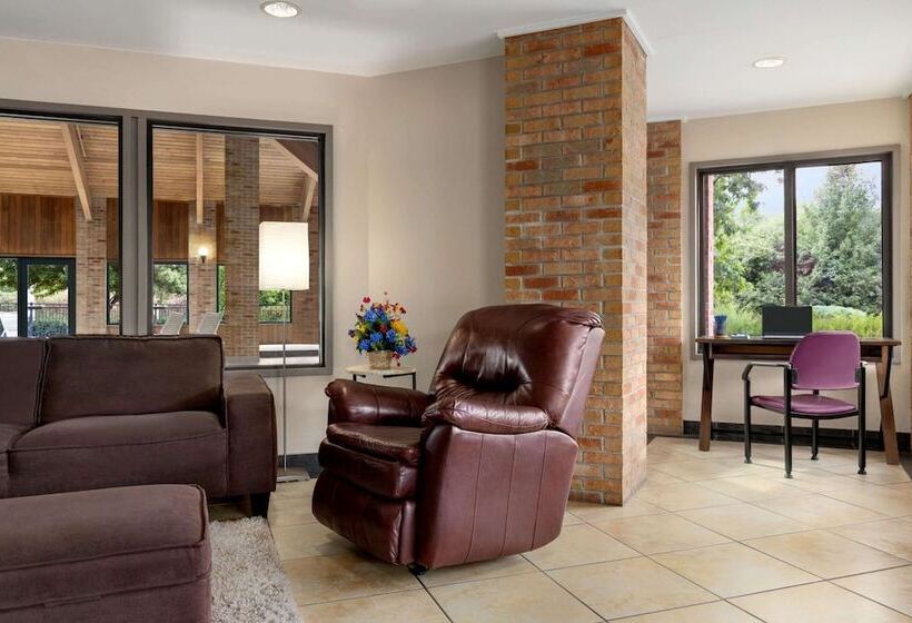 فندق Baymont By Wyndham Monroe