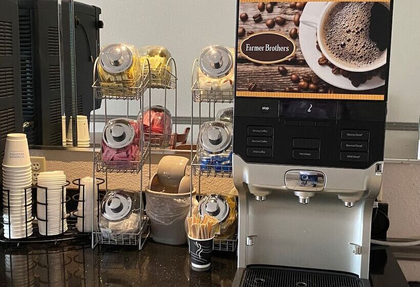 فندق Baymont By Wyndham Monroe