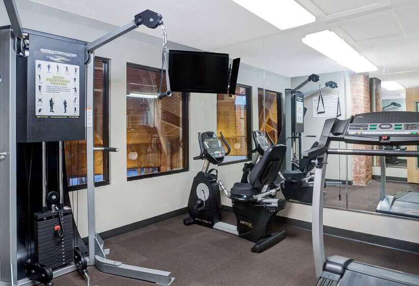 فندق Baymont Inn & Suites By Wyndham San Marcos