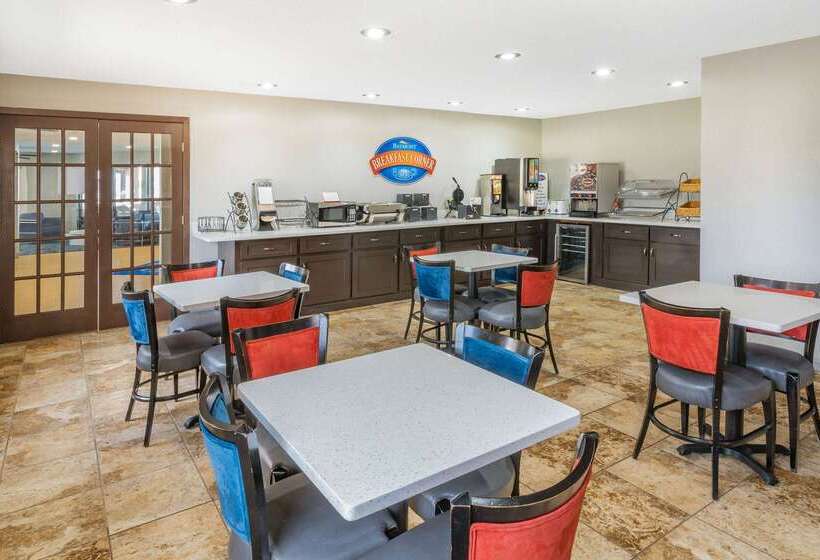 فندق Baymont By Wyndham Tupelo