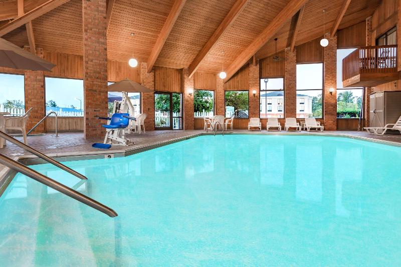 فندق Baymont By Wyndham Tupelo