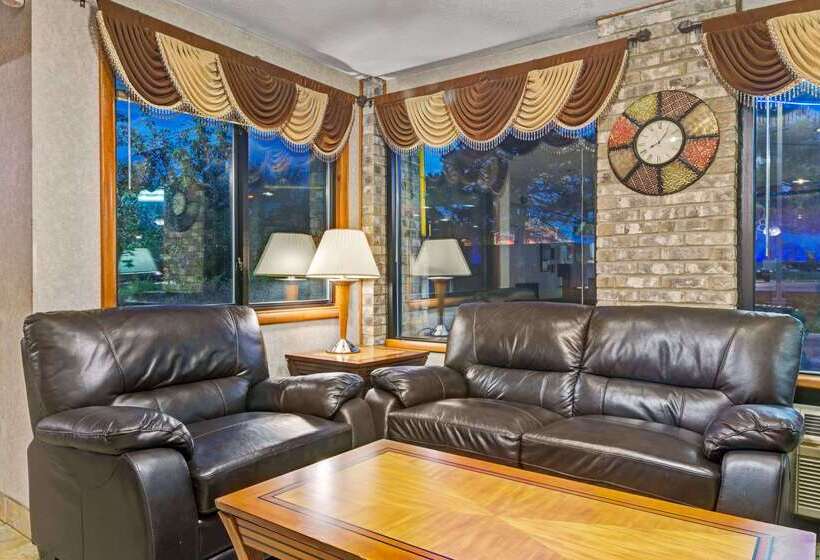 בית מלון כפרי Baymont By Wyndham Washington Court House