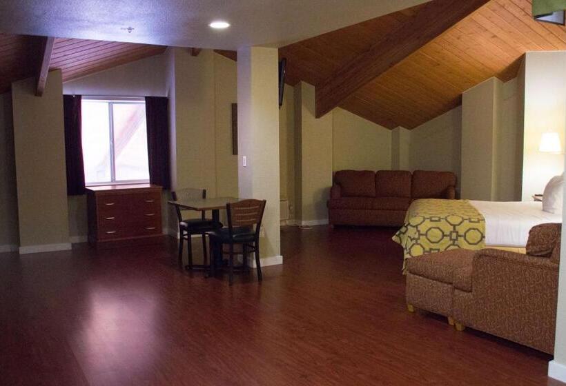 Отель Baymont By Wyndham Yreka