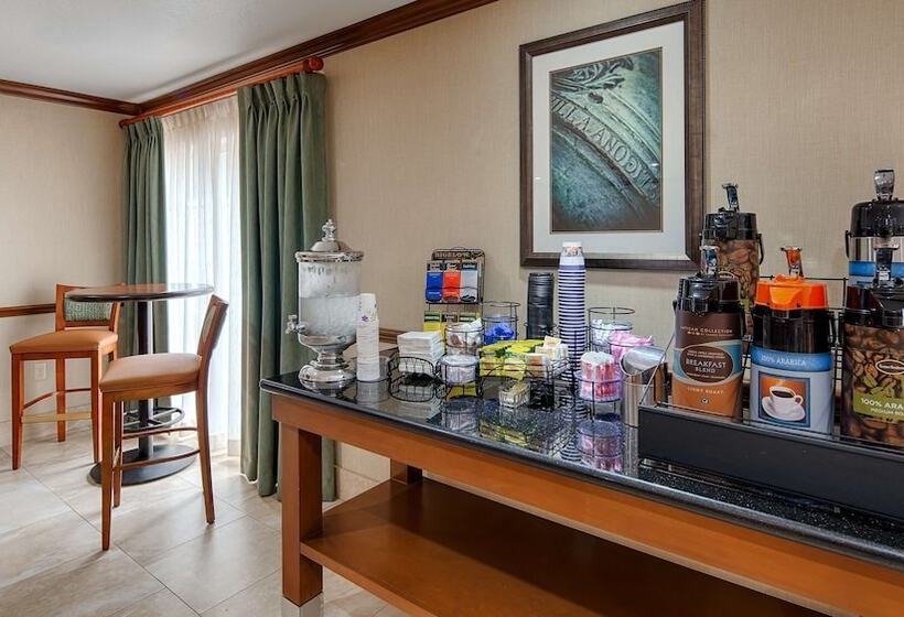 ホテル Best Western Plus Atrium Inn