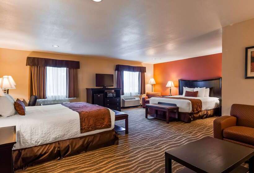 בית מלון כפרי Best Western Plus Corning Inn