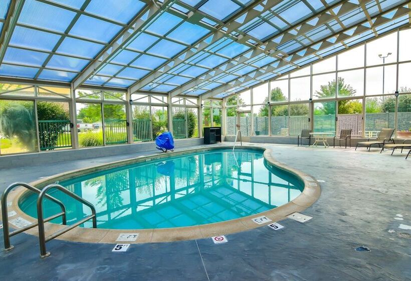 Best Western Plus Lafayette Hotel University Area