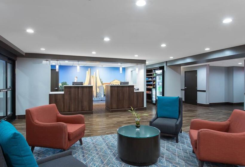 Best Western Plus Lafayette Hotel University Area