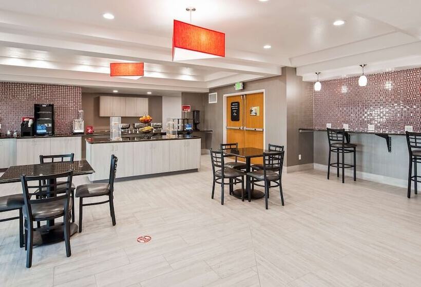 فندق Best Western Plus Twin Falls