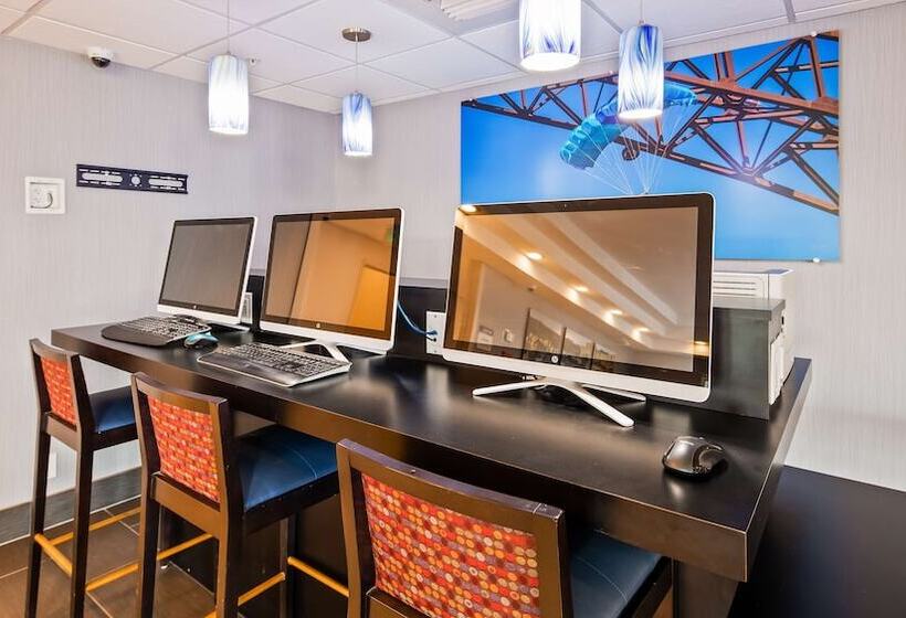 فندق Best Western Plus Twin Falls