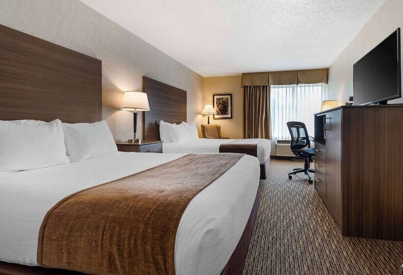 فندق Best Western Spooner Riverplace