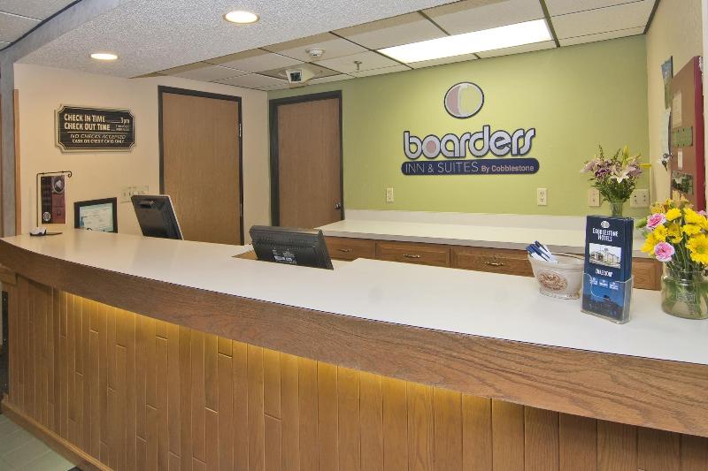 Boarders Inn & Suites By Cobblestone Hotels   Faribault