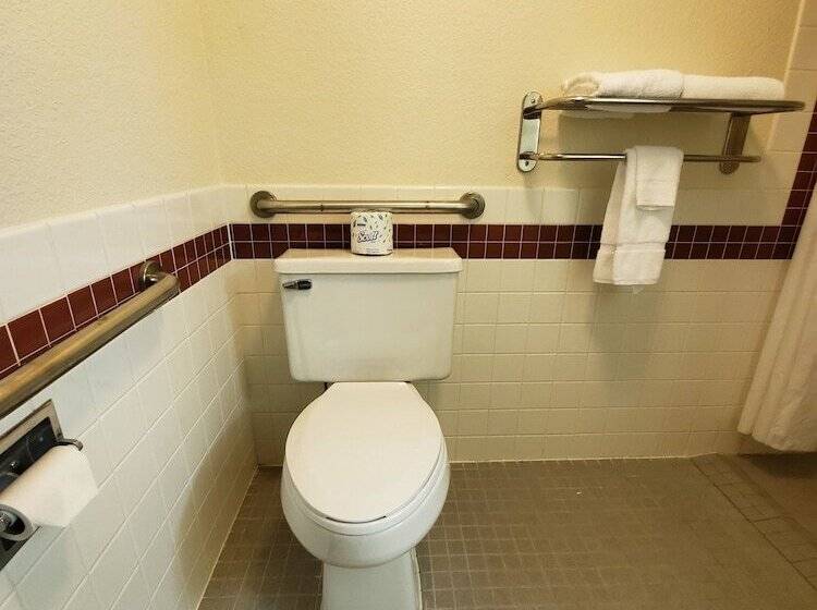Boarders Inn And Suites By Cobblestone Hotels   Ripon