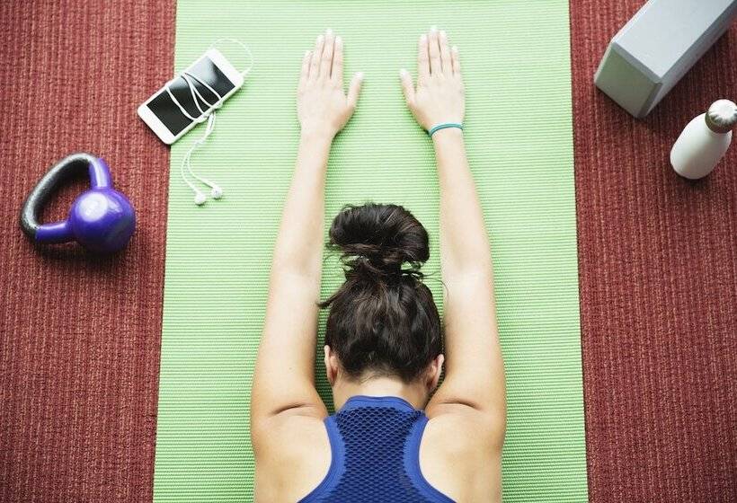 Отель Candlewood Suites Birmingham Inverness, An Ihg