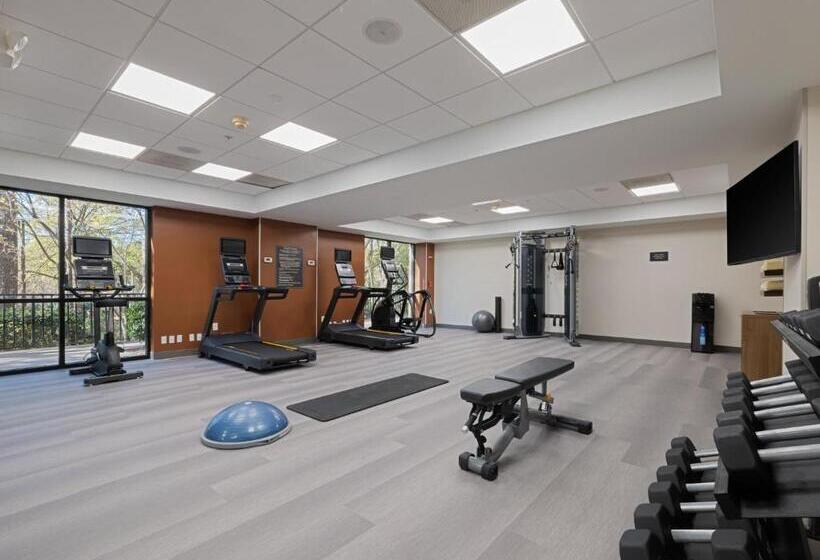 Отель Candlewood Suites Birmingham Inverness, An Ihg