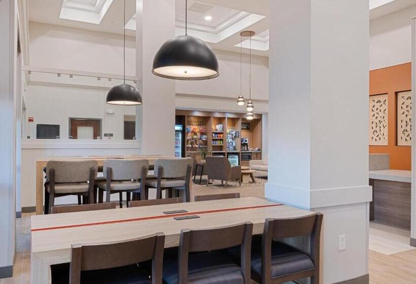 Отель Candlewood Suites Birmingham Inverness, An Ihg