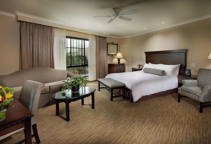 هتل Coast Burbank