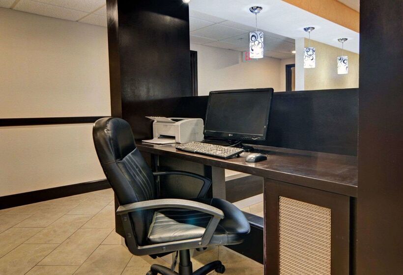 ホテル Spark By Hilton Grapevine Dfw North