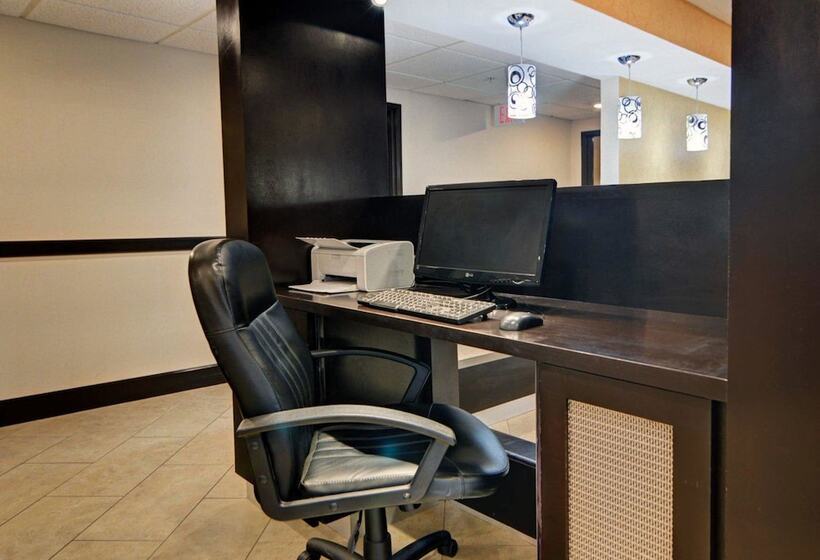 ホテル Spark By Hilton Grapevine Dfw North