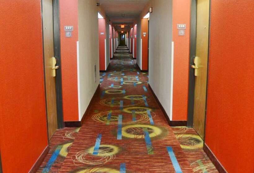 فندق Country Hearth Inn & Suites Kenton