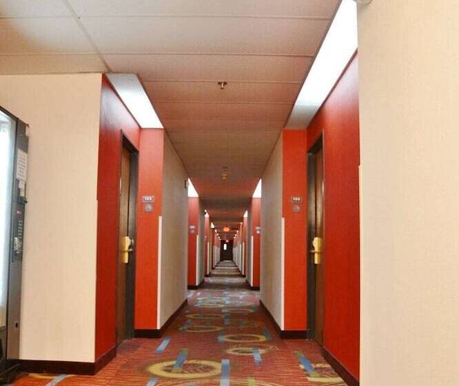 فندق Country Hearth Inn & Suites Kenton