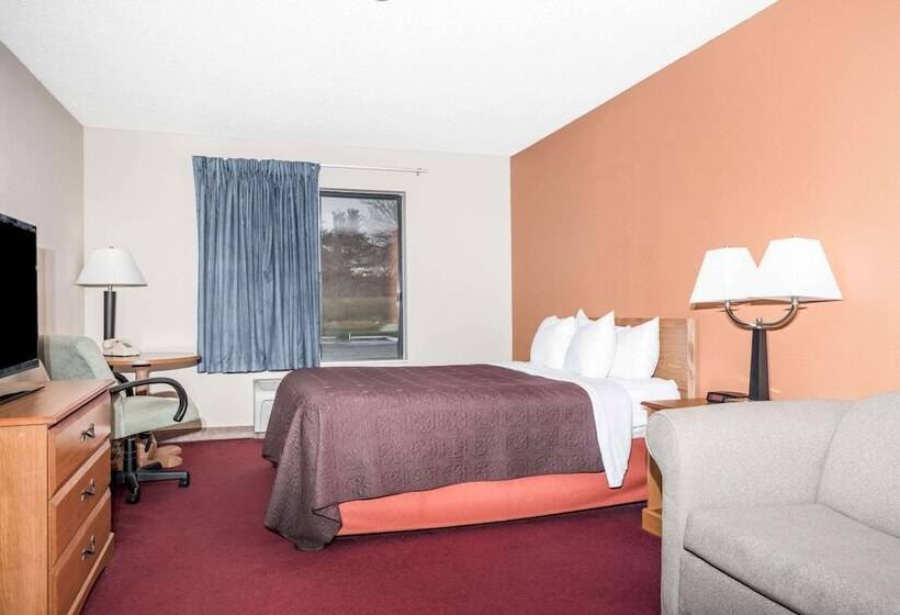 فندق Days Inn By Wyndham Black River Falls   Access To Atv Trail