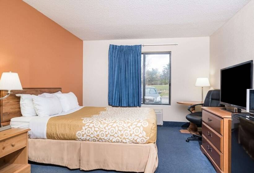 فندق Days Inn By Wyndham Black River Falls   Access To Atv Trail