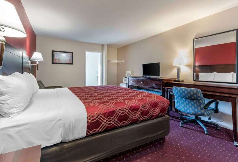 فندق Bay Breeze Inn