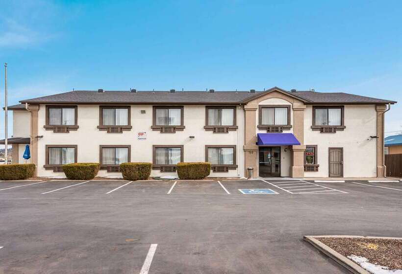 酒店 Econo Lodge Inn & Suites Williams   Grand Canyon Area
