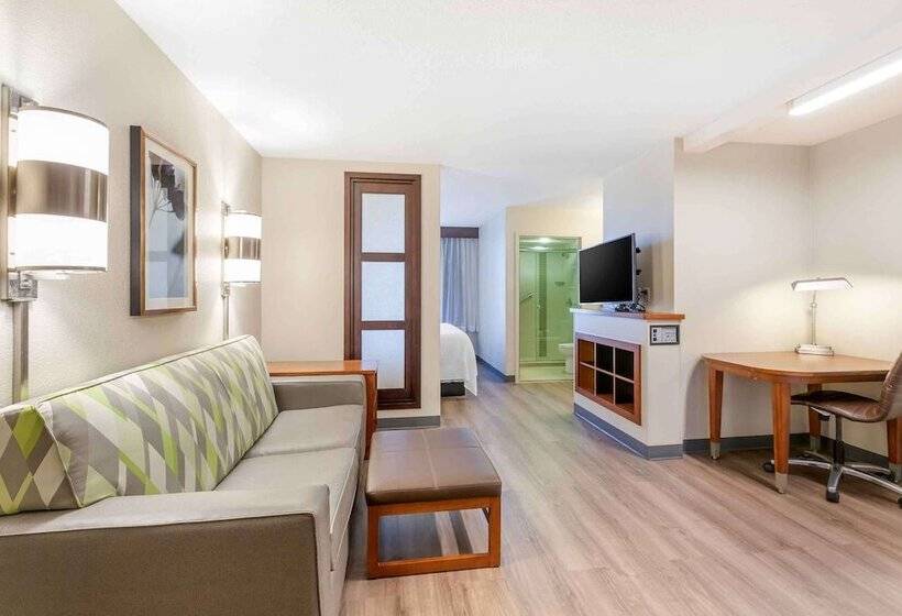 فندق Extended Stay America Premier Suites  Pittsburgh  Cranberry Township  I76