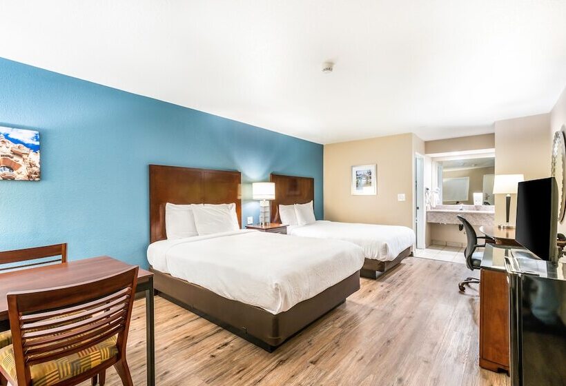 Отель Hacienda At Ontario Ranch