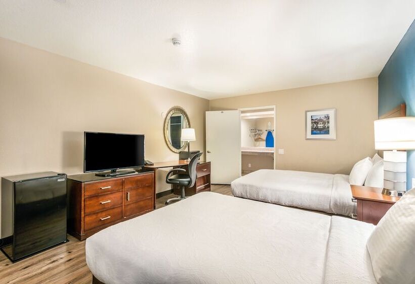 Отель Hacienda At Ontario Ranch