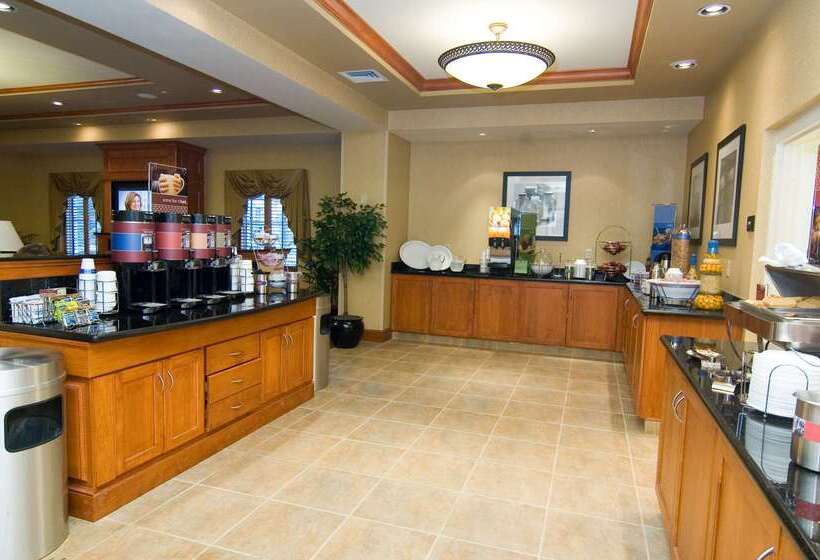 בית מלון כפרי Hampton Inn Easton