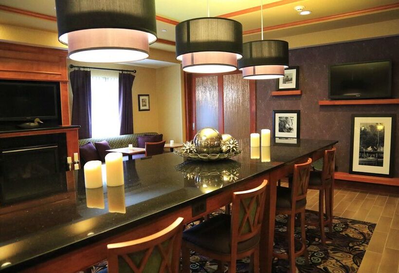 בית מלון כפרי Hampton Inn Easton