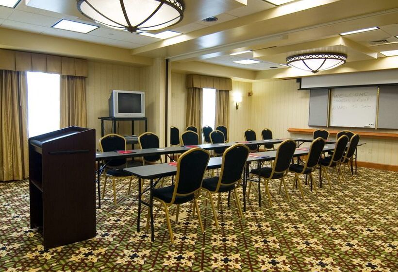 בית מלון כפרי Hampton Inn Easton