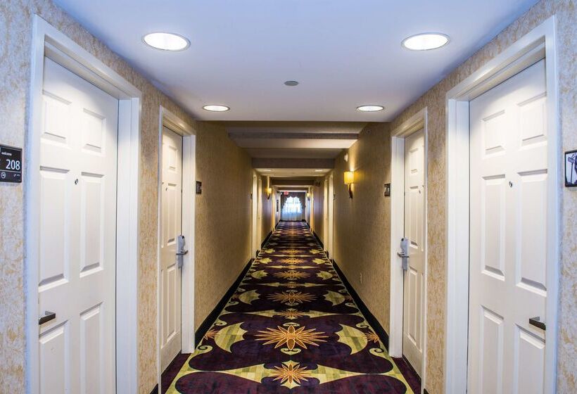 בית מלון כפרי Hampton Inn Easton