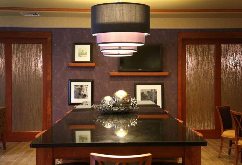 בית מלון כפרי Hampton Inn Easton