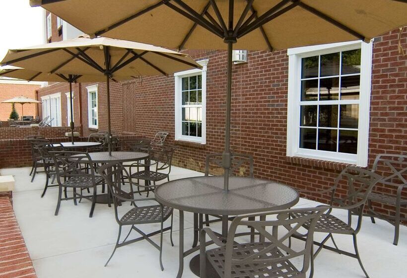 בית מלון כפרי Hampton Inn Easton