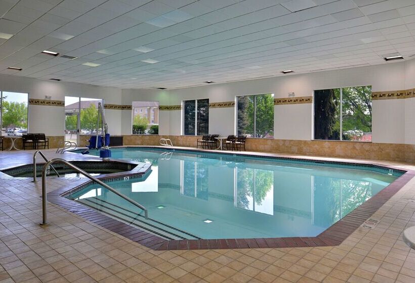 בית מלון כפרי Hampton Inn Idaho Falls/airport