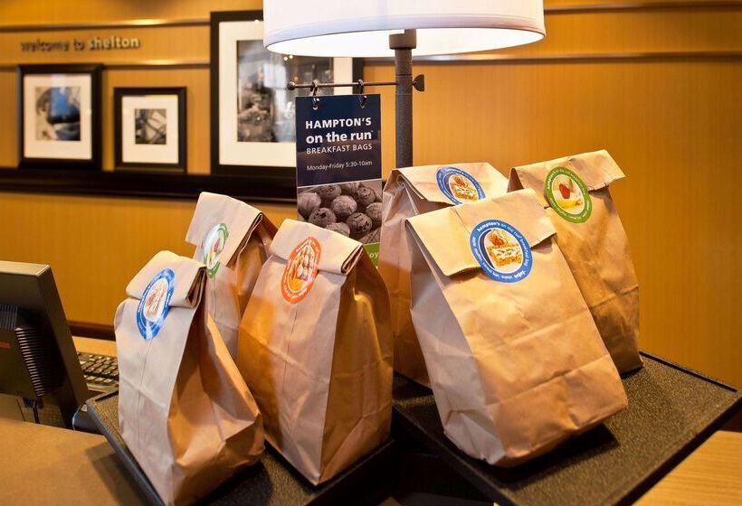 فندق Hampton Inn By Hilton Shelton