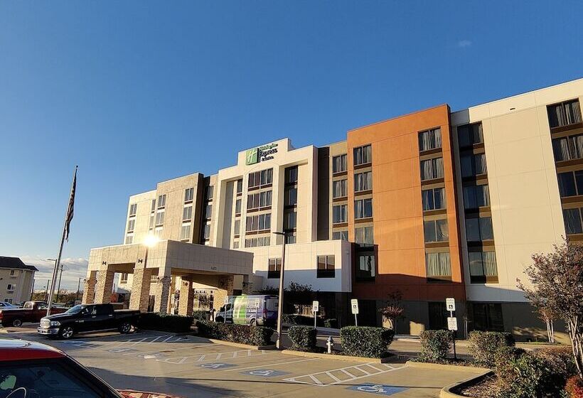 Holiday Inn Express Hotel & Suites Dallas Fort Worth Airport South, An Ihg